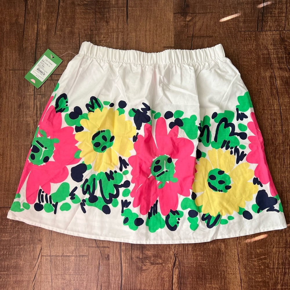 Lilly Pulitzer Briar Skirt size M Resort White Doodle Bug Daisy